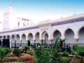 Die Moschee El Kabir