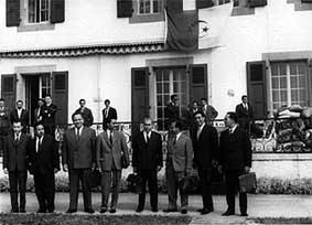 Evian im Jahre 1962 durch Krim Belkacem gef&uuml;hrt wurde